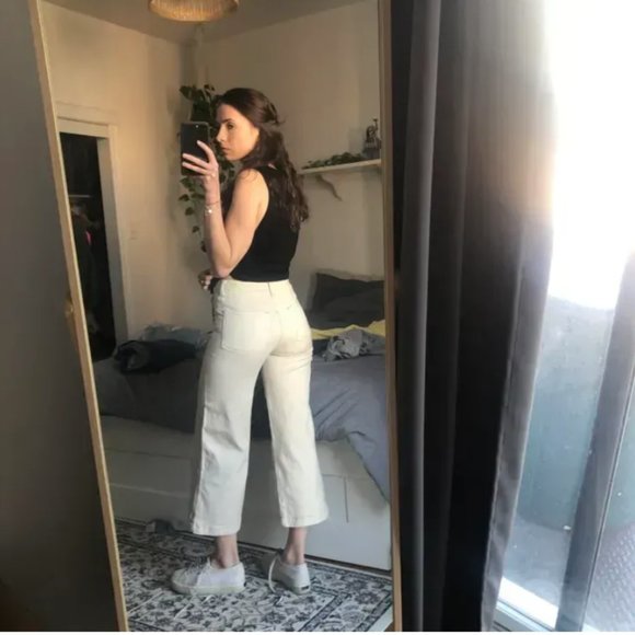 Beige flared jeans - Picture 3 of 8